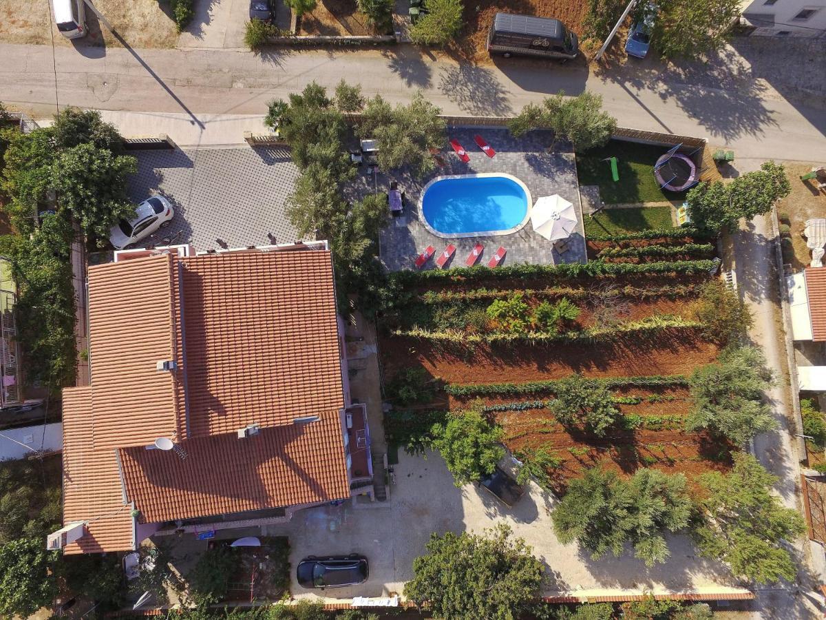 Apartment With Private Pool Сукошан Экстерьер фото